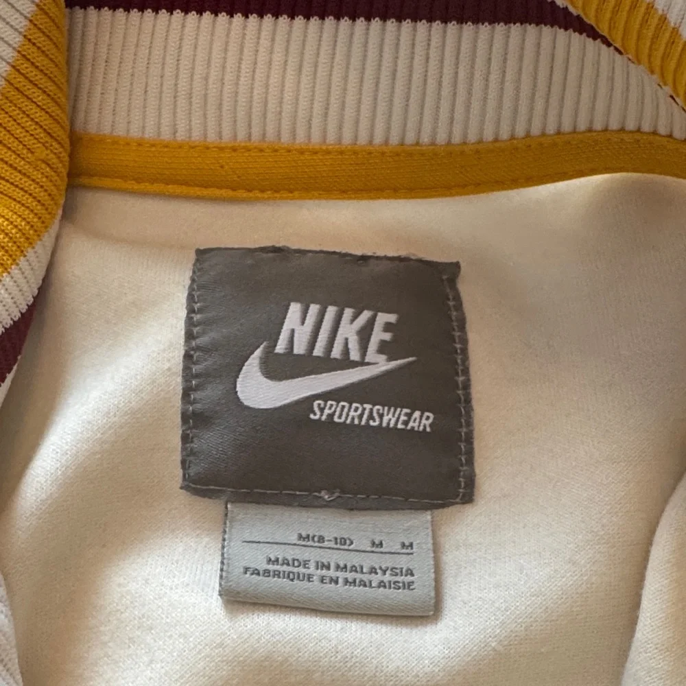 Nike womens White and‎ Gold Zip-Up jacket size medium